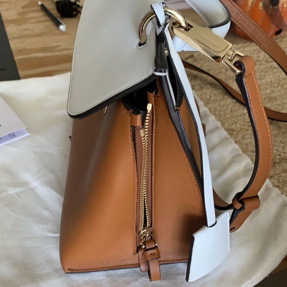 Handbag - Picture 3 of 6